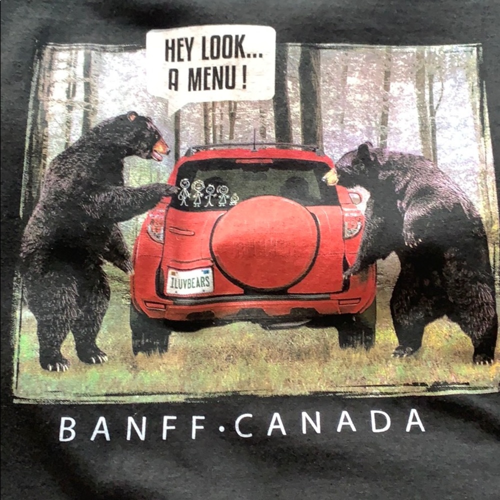 Bannf • Canada Black Bear T-shirt I love 🐻